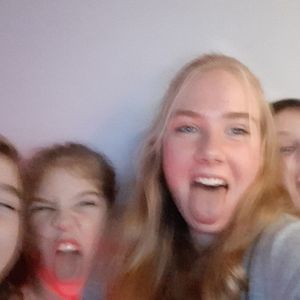 Meet your Posher, Paige